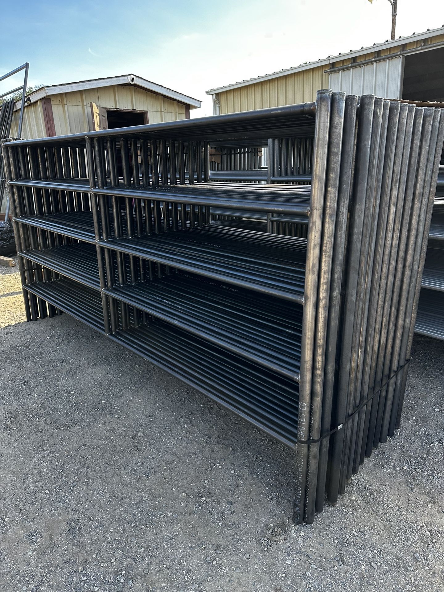 25-pack Bundle of Horse Livestock Fence Panels