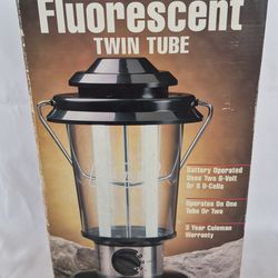 Coleman Camping Lantern Fluorescent Twin Tube Battery Operated New In Box