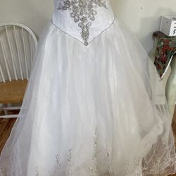 Wedding Dress Sleeveless Size 12