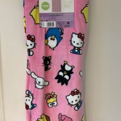 HELLO KITTY AND FRIENDS TWIN SIZE BLANKET