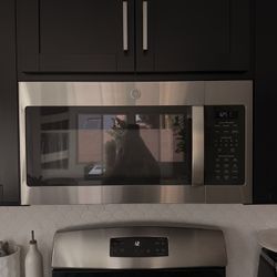 GE 1.7 OVER-THE-RANGE SENSOR MICROWAVE OVEN