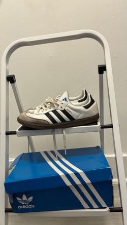 Addias sambas
