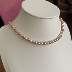 5.5-6mm freshwater pearls Necklace-flawless (Candy Color)