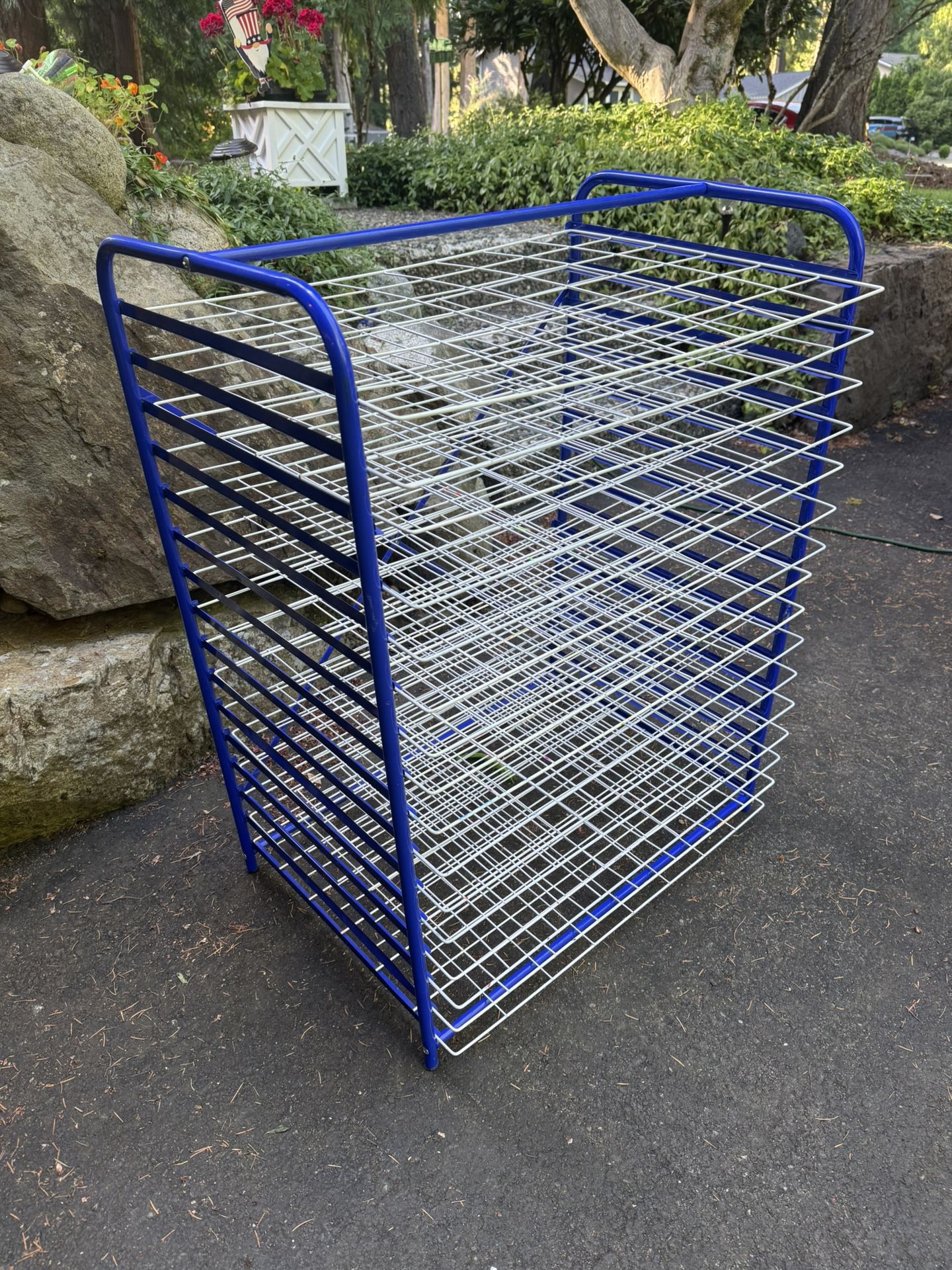 Metal Art Drying Rack – 16 Shelves – $40 (Originally $200!)
