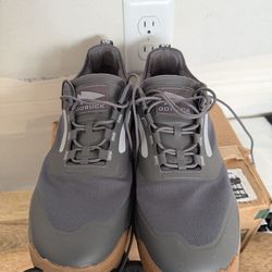 10.5 Go Ruck Shoes like new