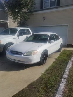 2002 Ford Taurus