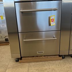 THOR BUILT IN REFRIGERATOR 