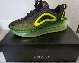 Nike Air Max 720 Retro size 11
