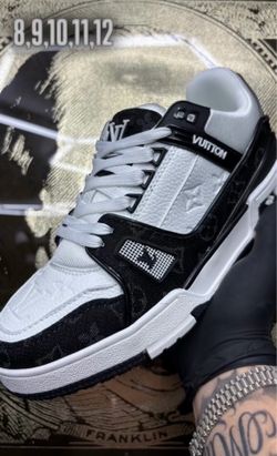LV trainers size 9/10