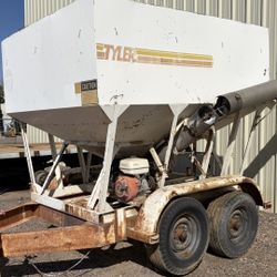 Fertilizer Spreader Trailer