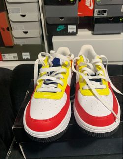 Nike dunks size 5.5y