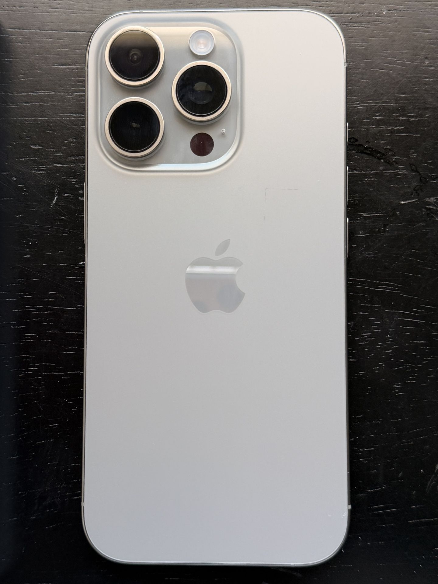 iPhone 16 Pro 256GB | Unlocked | Verizon T-Mobile AT&T Metro