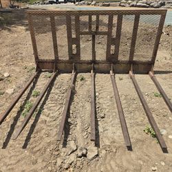 7 1/2' Wide Tractor Brush Rake 