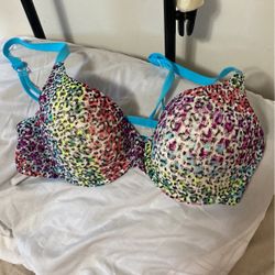 No Boundaries Rainbow Bra