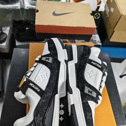 Louis Vuitton LV Trainer White Black