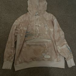 Nike / North Face Hoodies Size Xl