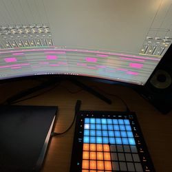 Novation Launchpad MK3