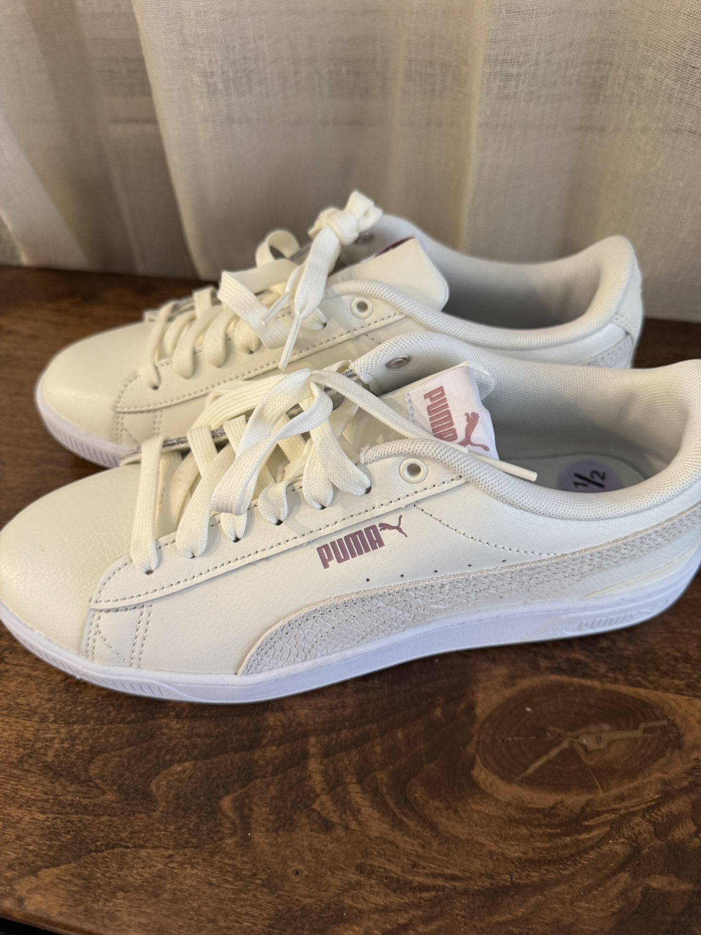 Puma Shoes Women Size 8.5