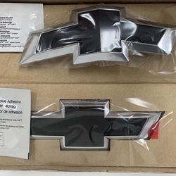2020 Chevy Bolt EV Black Emblems
