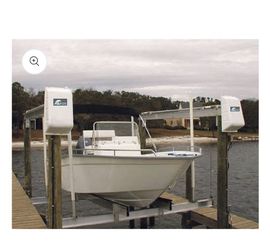 Boat Lift-Lake Worth FL