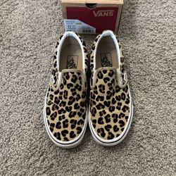 Leopard Vans