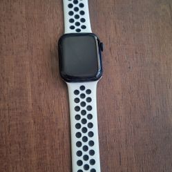 Apple Watch Series 7