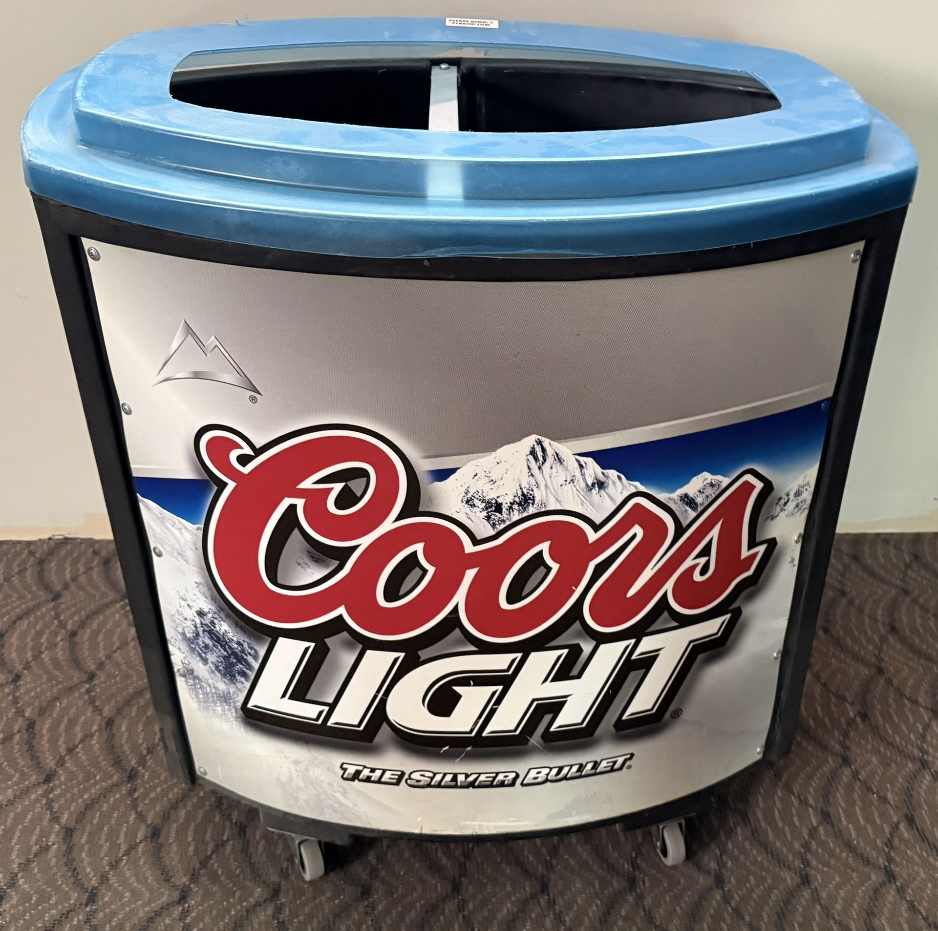 New Coors Lite Heavy Plastic Promotional Rollaway Cooler