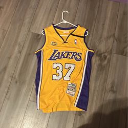 Vintage Lakers Jersey Size Small 