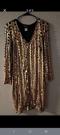 5 dollar Closet Clean out sale- Pickup only