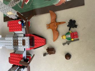 2 Lego Adventure Sets 5975 T-Rex Transport 5935 Island Hopper
