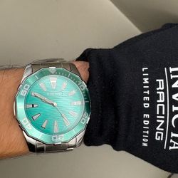 Invicta Diver Meridian 69239 Men’s Watch 46mm Steel Blue Quartz