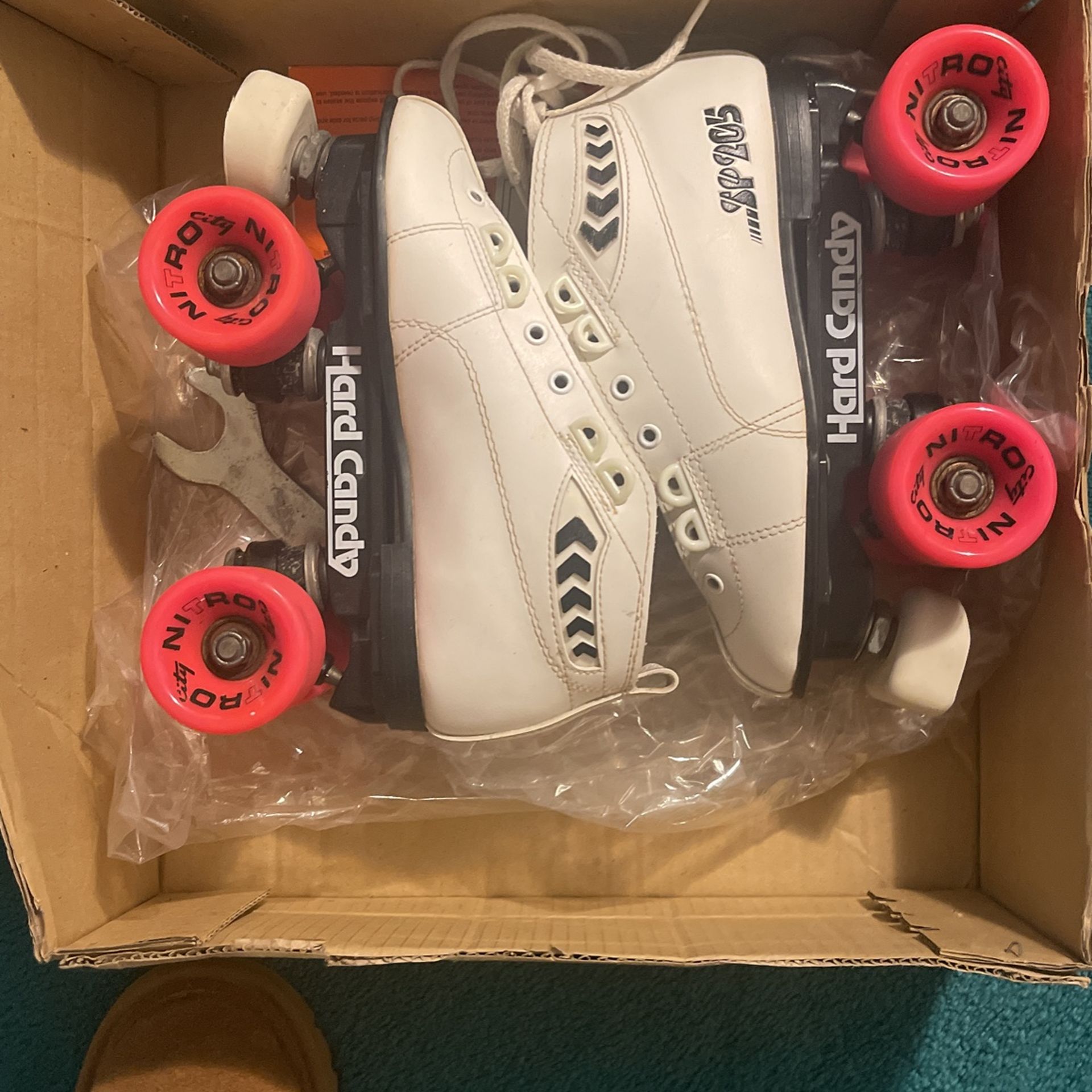 Women’s Roller Skates Size 5