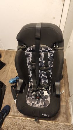 2 Carseats COSCO