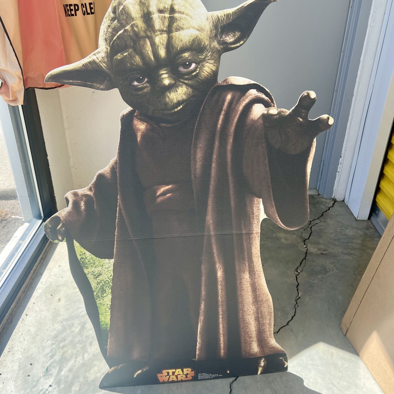 YODA LIFE-SIZE CARDBOARD CUT-OUT