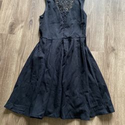 Beautiful Black Dress $ 8