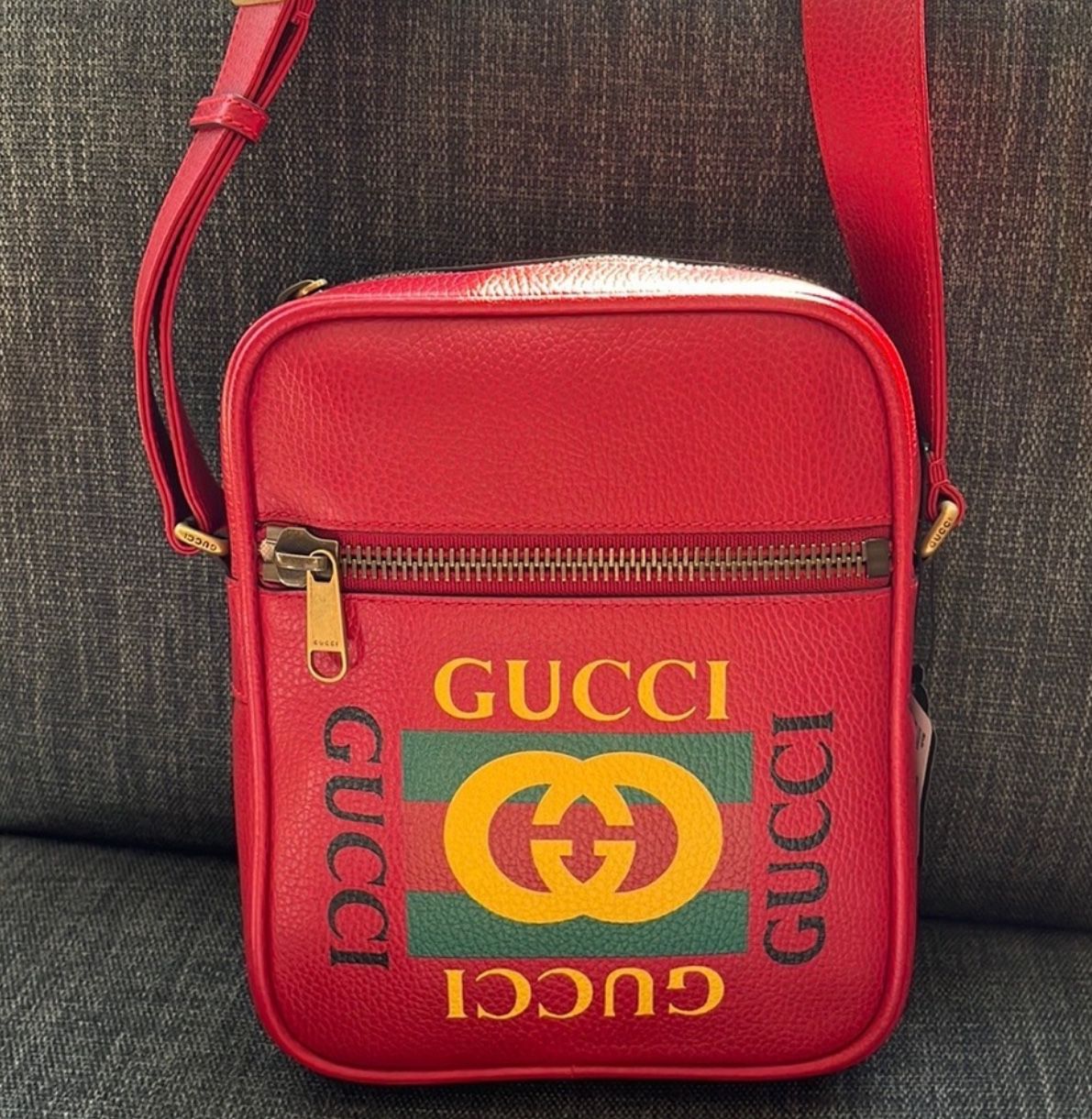 Gucci GG logo red leather messenger crossbody bag NWT