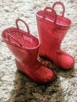Rain Boots size 7 toddler