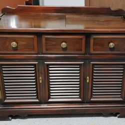 Vintage Working Vinyl,Radio Player And Recorder