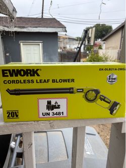 Leaf blower