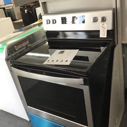 New Scratch And Dent Whirlpool 5 Burner Glass Top Range Stainless Steel. 1 year Warranty 
