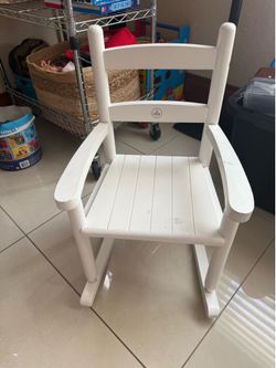 Used Rocking chair for little kid