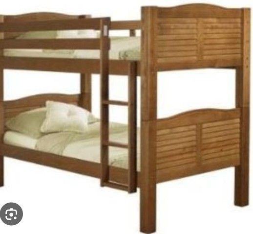 Bunkbed WITH great Matresses