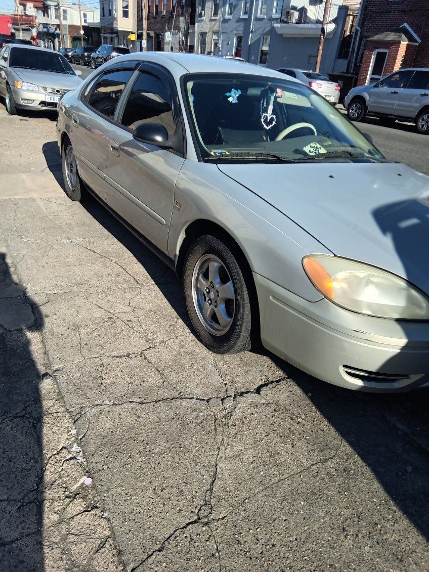 2004 Ford Taurus With 100 Thousand Miles In Good Condition Asking For $2,500