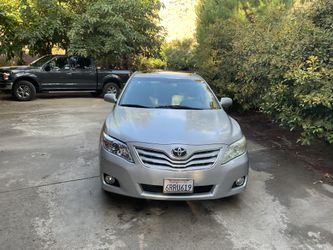 2011 Toyota Camry XLE