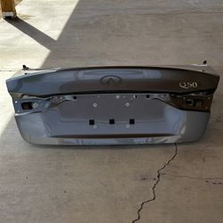 Infiniti Q50 Trunk 