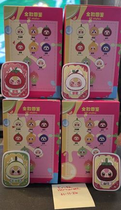 Reduced PRICE: Baby Three Orchard Zipper Bag plush Confirmed boxes and pouches