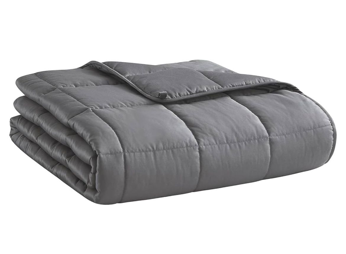 weighted blanket- gray.   queen size