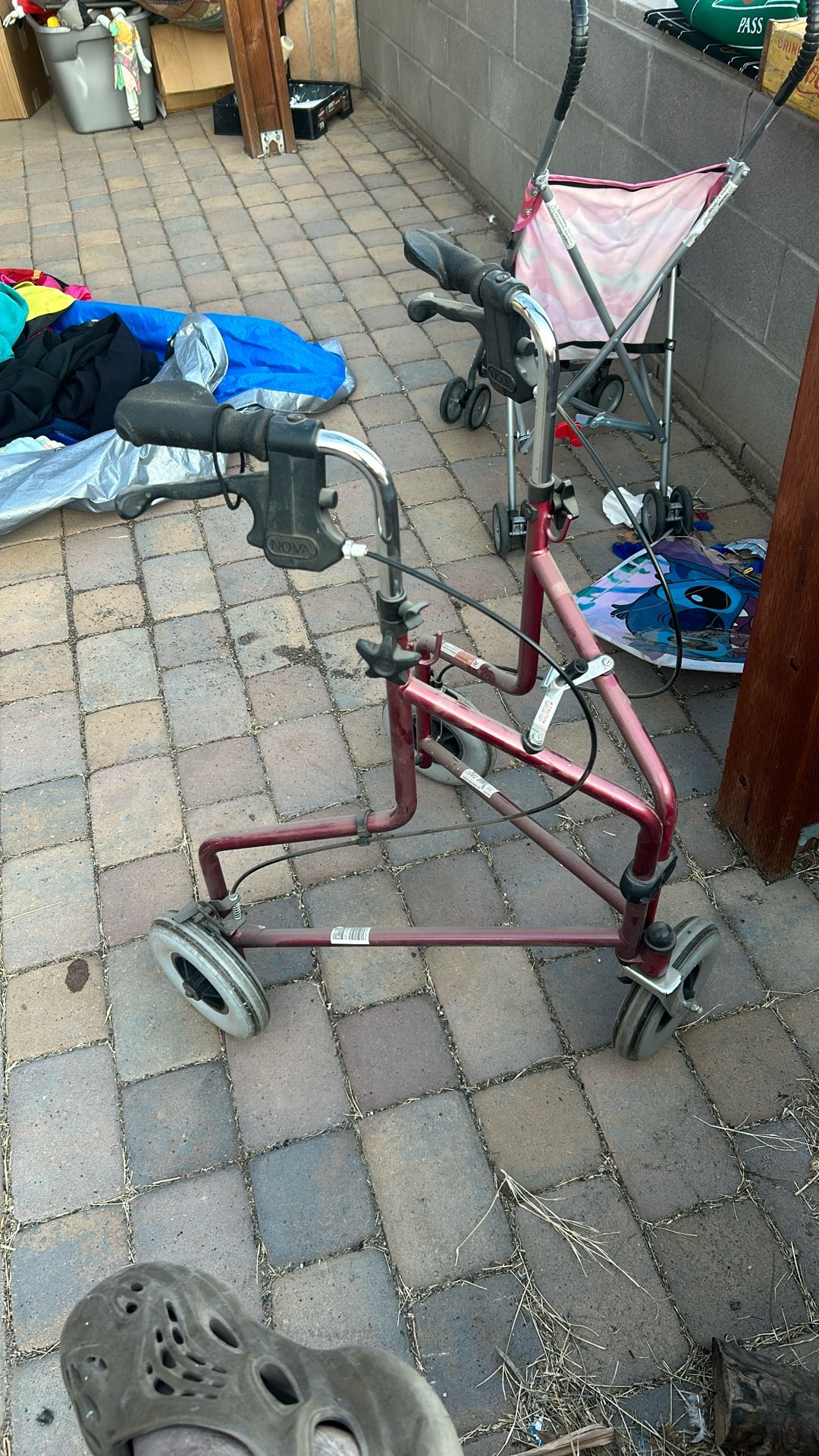 Nova Traveler 3 Wheel Walker Rollator