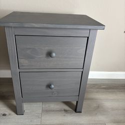 2 Grey bedside dressers