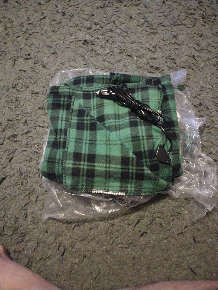 Cigarette Lighter Style Heater Blanket